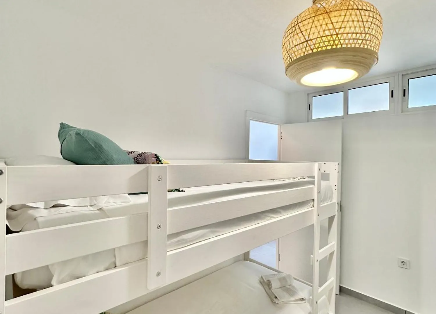 Torres De Yomely - M2C Apartment Arona  Spain
