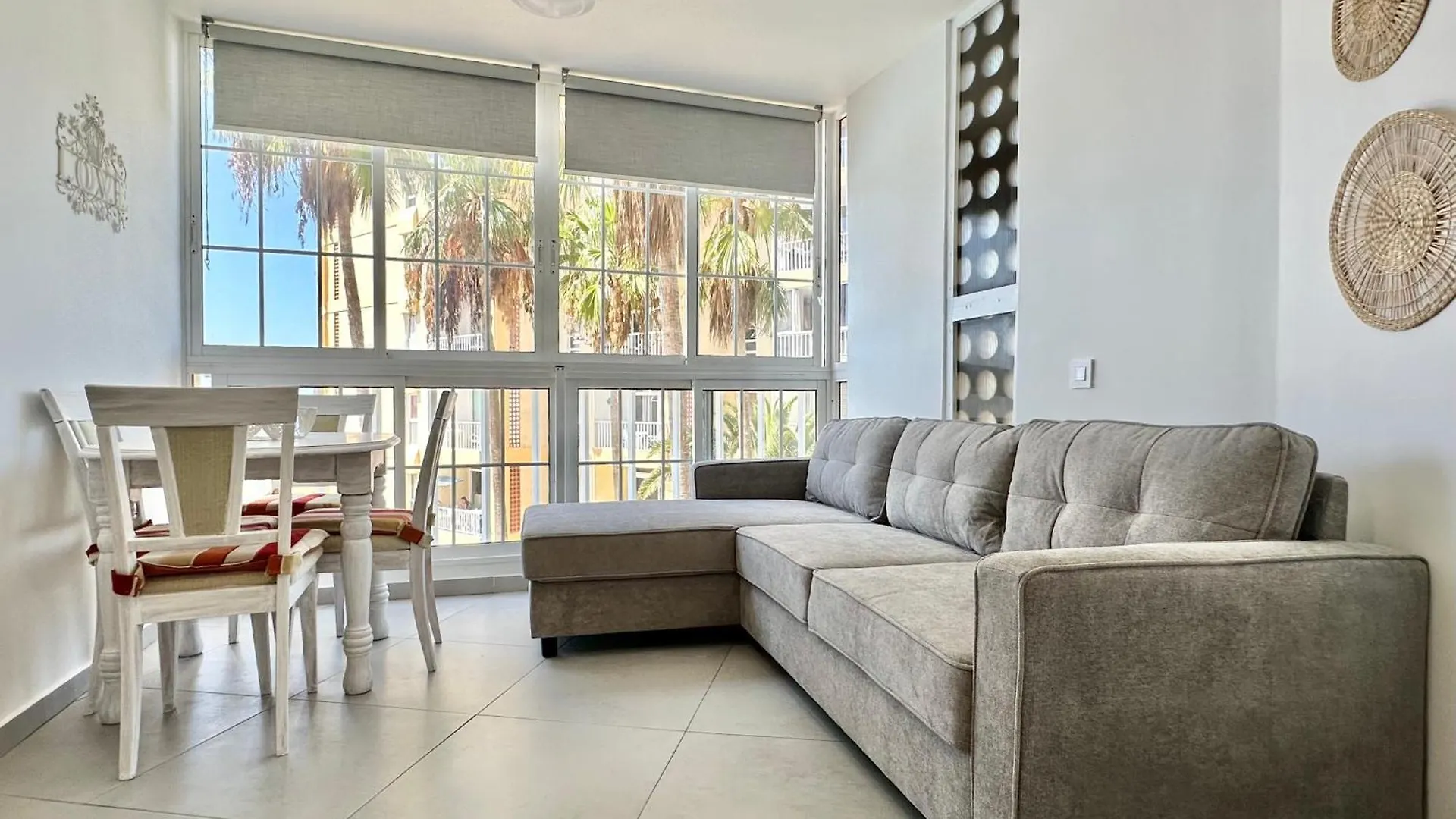 Torres De Yomely - M2C Apartment Arona  Spain