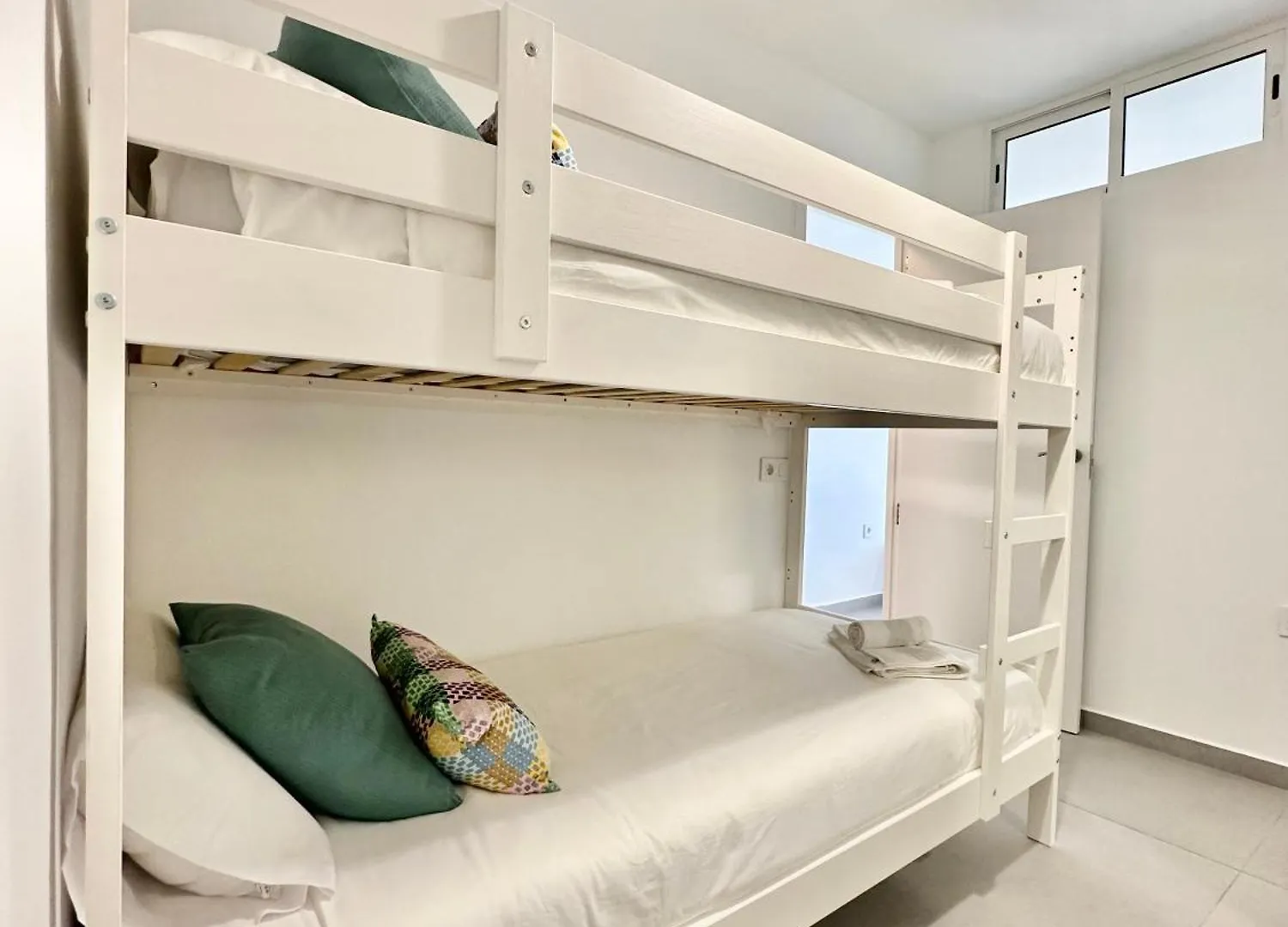 Torres De Yomely - M2C Apartment Arona