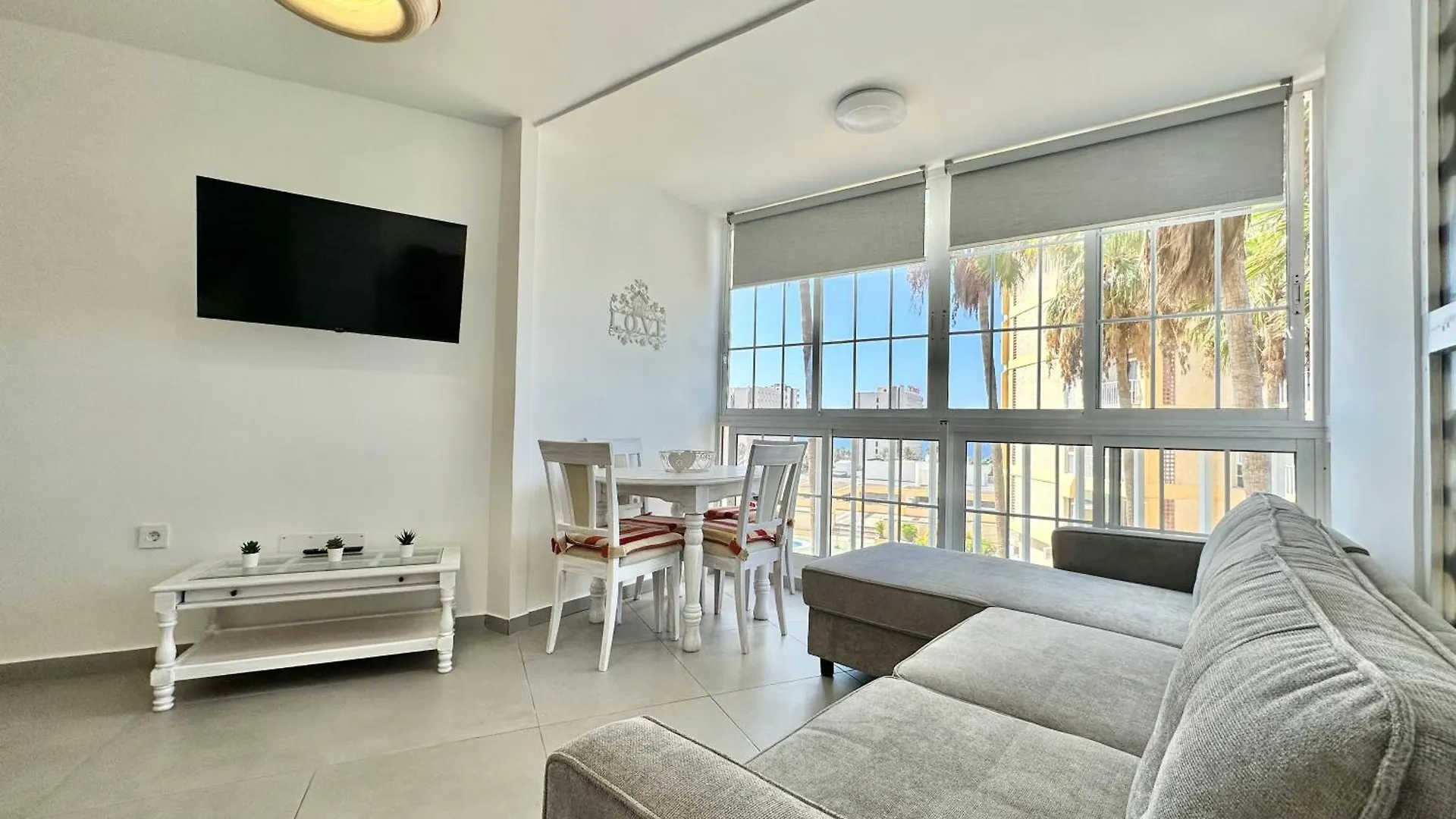 Torres De Yomely - M2C Apartment Arona