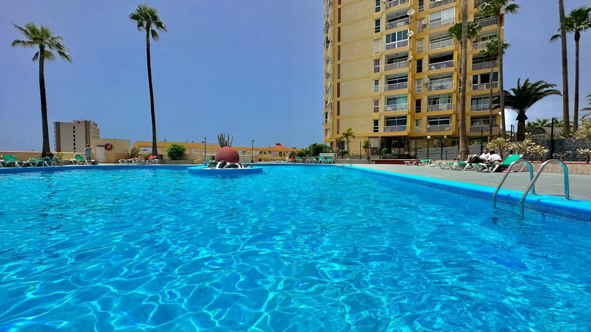 Torres De Yomely - M2C Apartment Arona  Spain